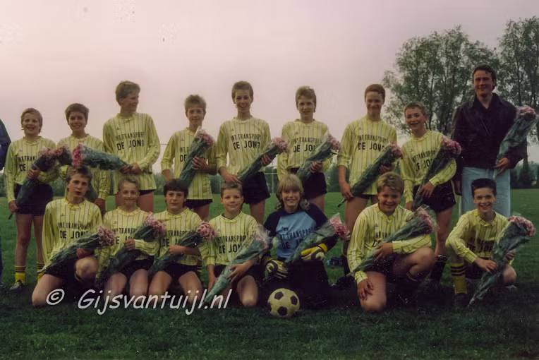 1989 Lo Jeugd Elftal omstreeks 1989