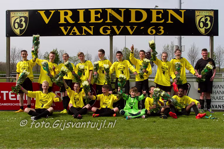 2015_05_02 Lo GVV'63 C1 Kampioen