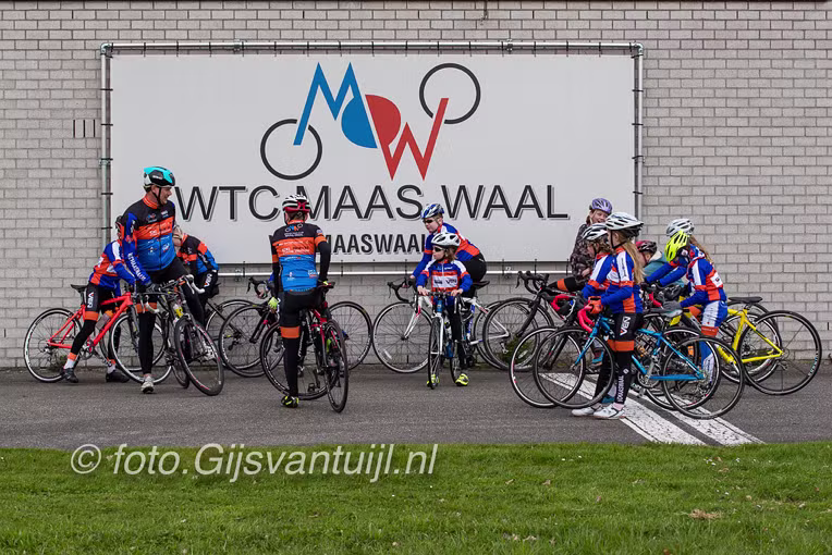 2017_03_29 Lo WTC MW Jeugdtraining tot 12j