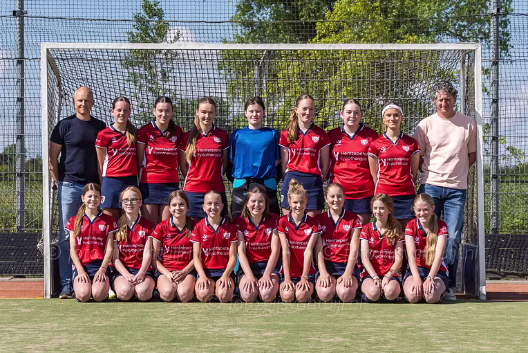 2025_05_17 MHC Bwaard Teamfoto MO14-2 MO16-1 MO12-1